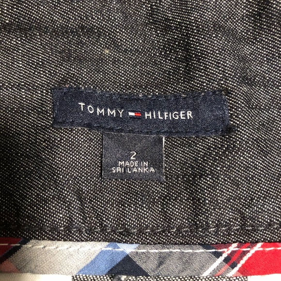 Tommy Shorts - Picture 2 of 2